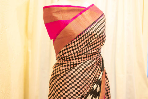 Blush Noir Pink and Black Printed Kanchipuram Silk Saree