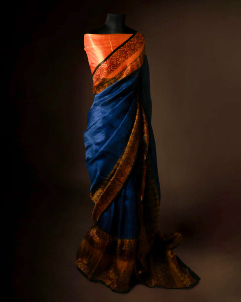 Designer Dual Tone Organza Saree Blue and Peach Traditional Pattern Saree