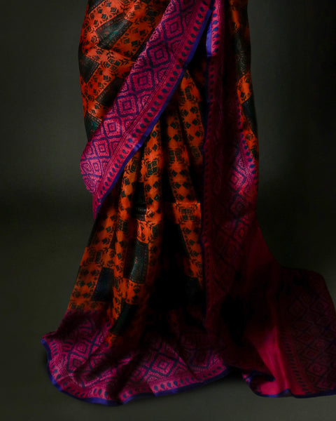 Sunset Orange & Magenta Organza Saree with Geometric Prints – Uddup Silk