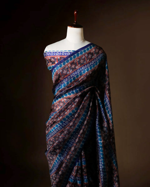 Elegant Blue & Maroon Printed Organza Saree | Premium Lightweight Designer Saree for Women – UDDUP Silk