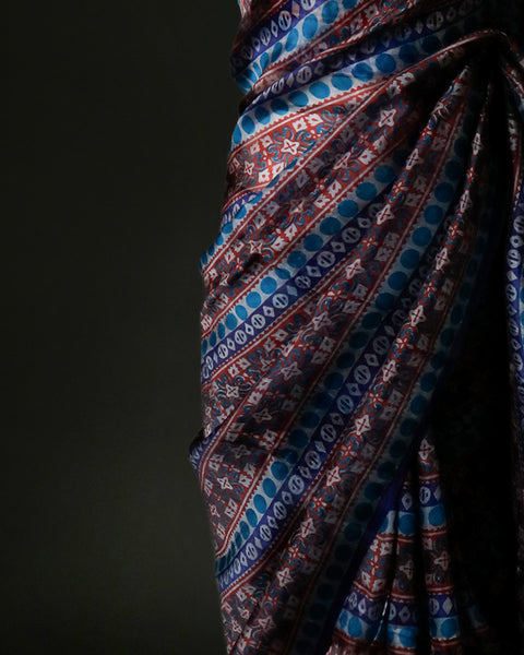 Elegant Blue & Maroon Printed Organza Saree | Premium Lightweight Designer Saree for Women – UDDUP Silk