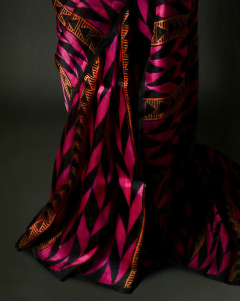 Magenta & Black Geometric Printed Organza Silk Saree – Uddup Silk