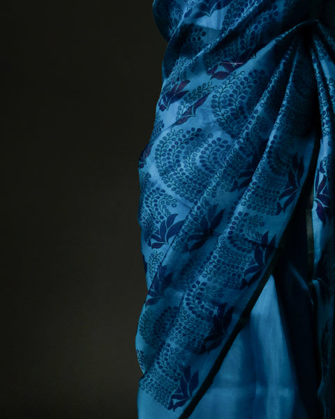 Royal Ocean Blue Organza Saree with Midnight Navy Paisley Motifs – Uddup Silk Exclusive