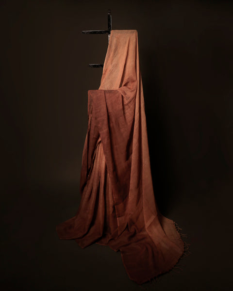 Earthen Elegance Beige and Brown Linen Shaded Saree