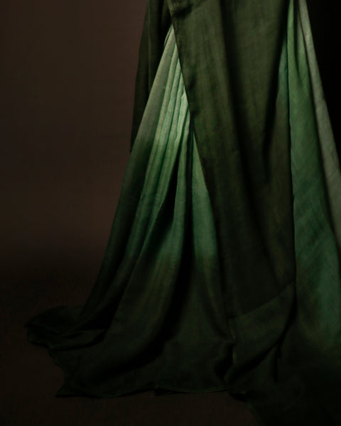 Emerald Enchantment Light Green and Dark Green Linen Shaded Saree