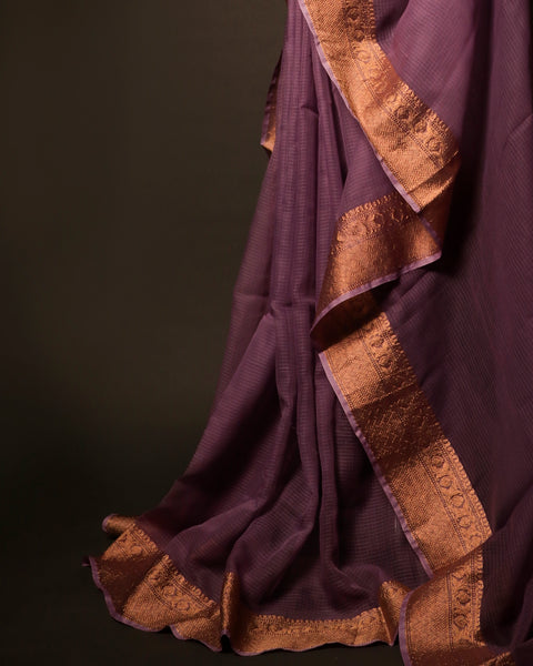 Majestic Magenta Magenta Kota Cotton Zari Plain Saree, Bottom side close up