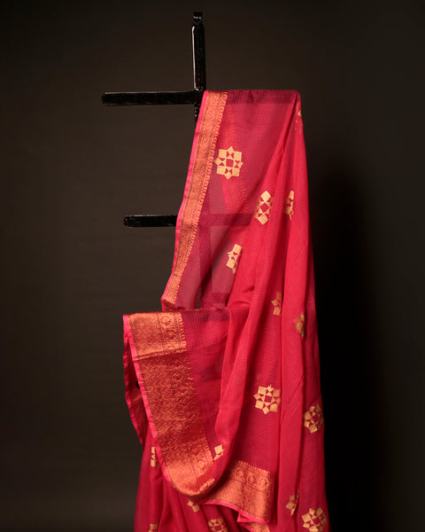 Rosy Radiance Pink Kota Cotton Zari Printed Saree, Top side close up