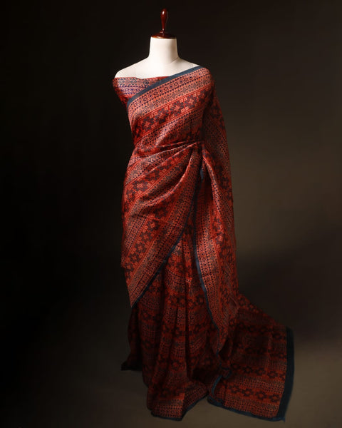 Mystic Mocha Maroon and Black Printed Pure Organza Silk Saree