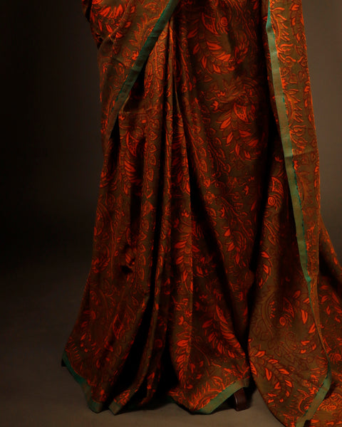 Burgundy Elegance Maroon Soft and Light Handloom Silk Cotton Saree